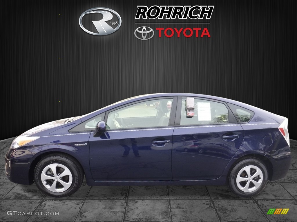 2012 Prius 3rd Gen Three Hybrid - Nautical Blue Metallic / Dark Gray photo #4