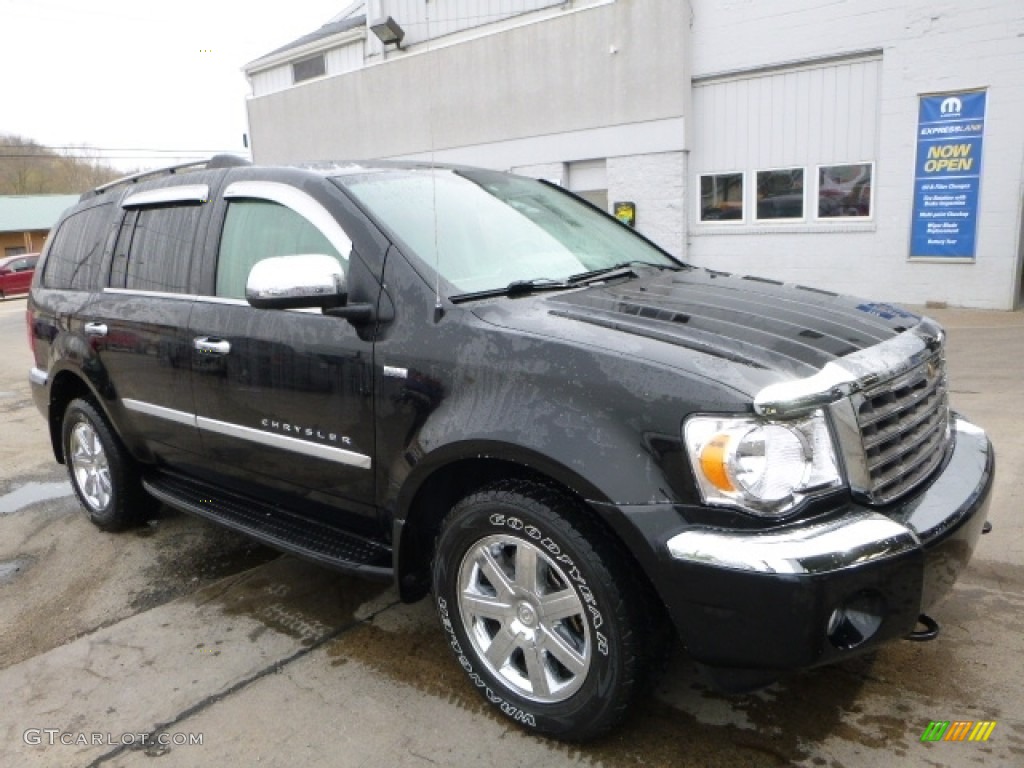 2008 Aspen Limited 4WD - Brilliant Black Crystal Pearl / Dark Slate Gray/Light Slate Gray photo #11