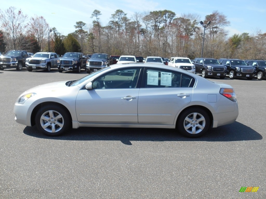 2009 Altima 2.5 S - Radiant Silver Metallic / Charcoal photo #4