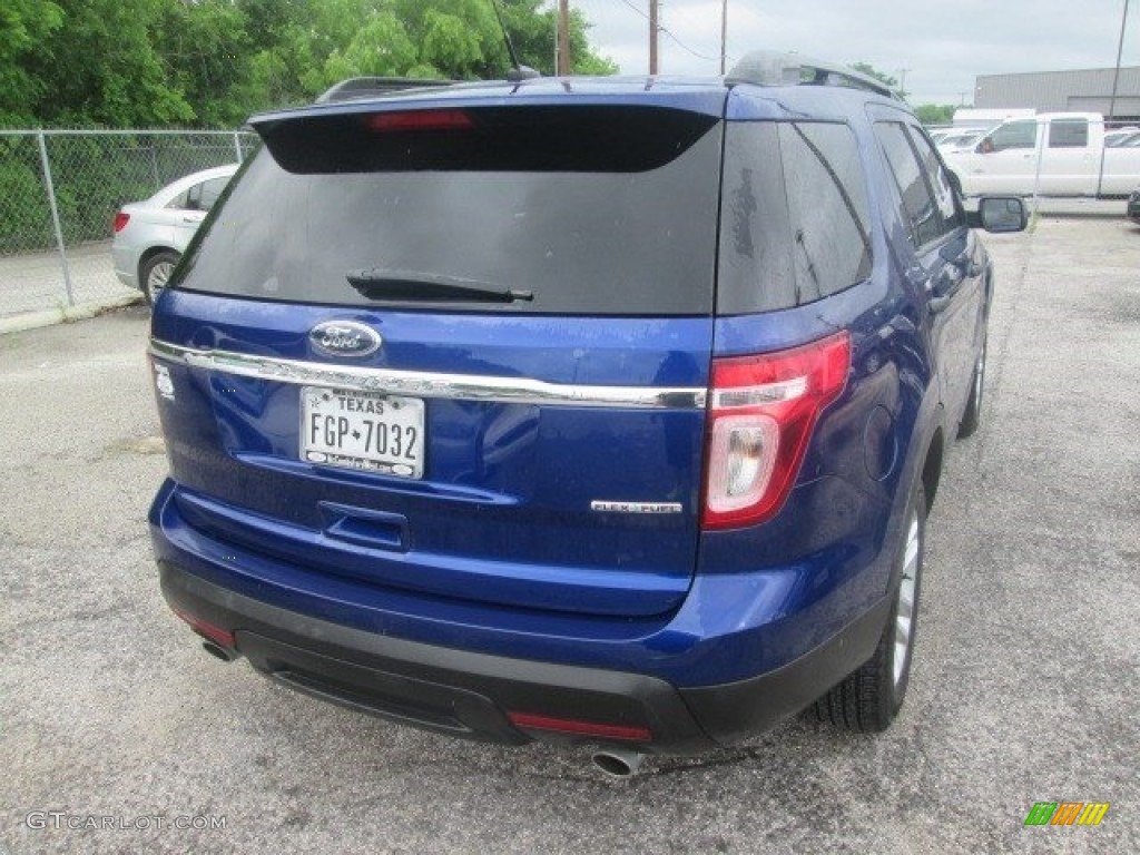 2015 Explorer FWD - Deep Impact Blue / Medium Light Stone photo #9