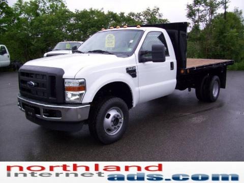 2009 Ford F350 Super Duty XL Regular Cab 4x4 Chassis Data, Info and Specs