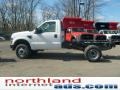 Oxford White - F350 Super Duty XL Regular Cab 4x4 Chassis Photo No. 2