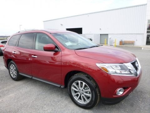2016 Nissan Pathfinder SV 4x4 Data, Info and Specs
