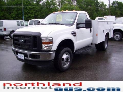 2009 Ford F350 Super Duty XL Regular Cab 4x4 Chassis Utility Data, Info and Specs