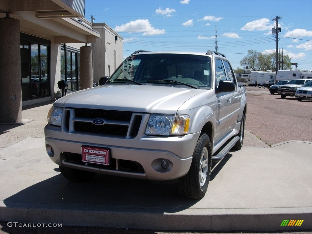 2005 Explorer Sport Trac XLT 4x4 - Silver Birch Metallic / Medium Pebble photo #24