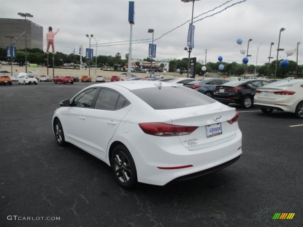 2017 Elantra SE - White / Beige photo #5