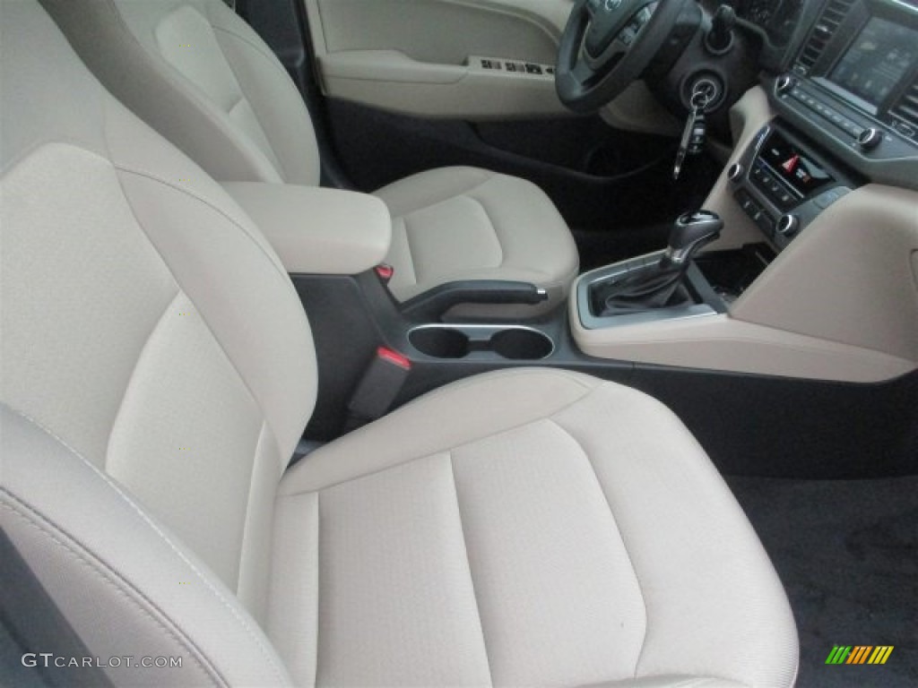 2017 Elantra SE - White / Beige photo #12