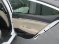 White - Elantra SE Photo No. 13