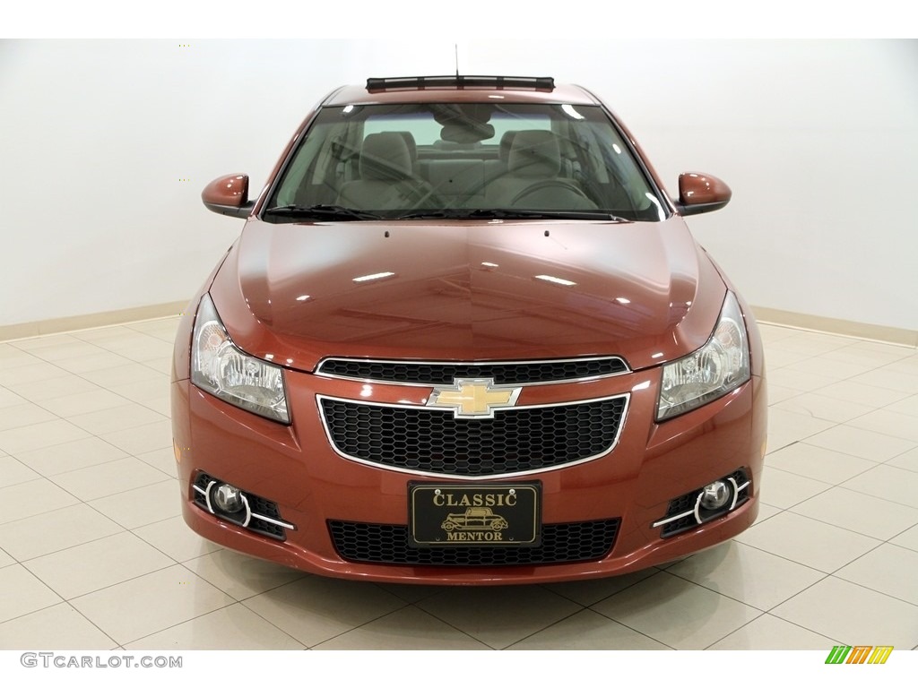 2012 Cruze LT - Autumn Red Metallic / Medium Titanium photo #2