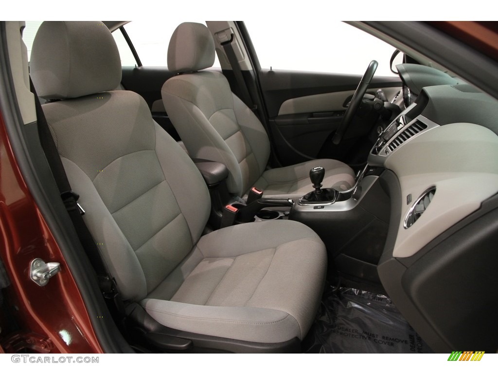 2012 Cruze LT - Autumn Red Metallic / Medium Titanium photo #10