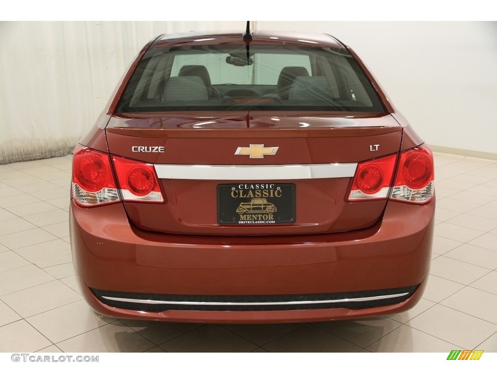 2012 Cruze LT - Autumn Red Metallic / Medium Titanium photo #13