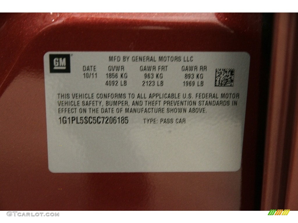 2012 Cruze LT - Autumn Red Metallic / Medium Titanium photo #15