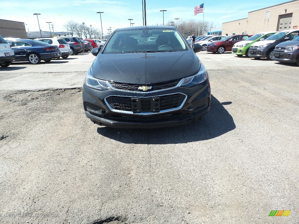 2016 Cruze LT Sedan - Mosaic Black Metallic / Jet Black photo #3