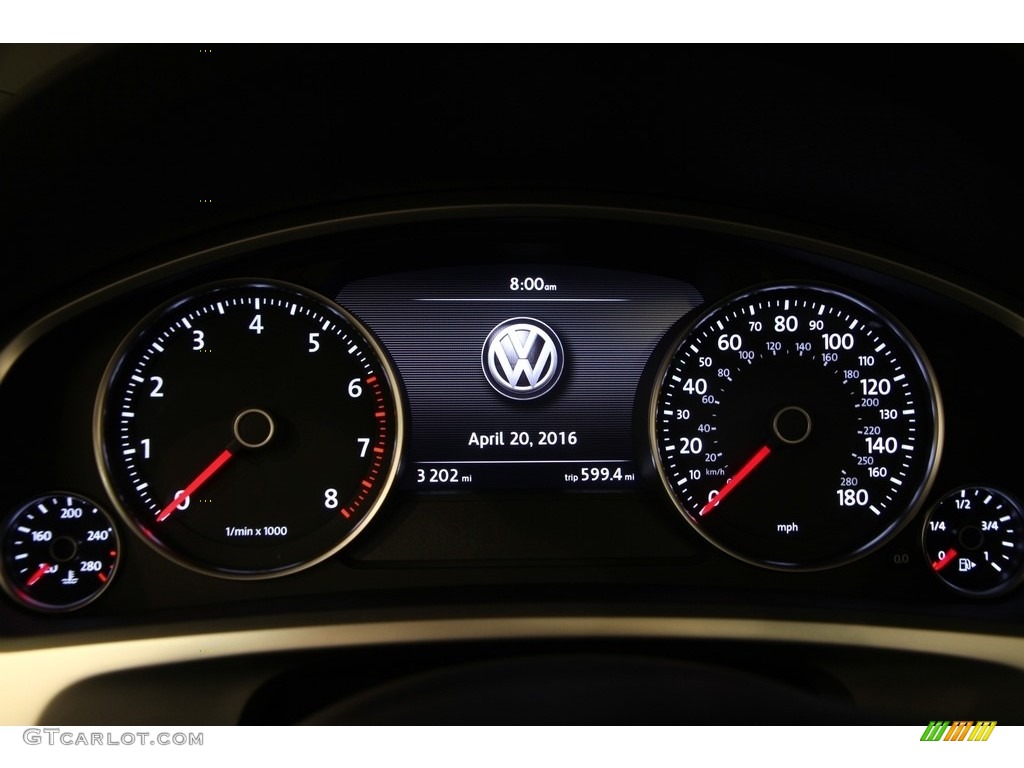 2016 Volkswagen Touareg V6 Executive Gauges Photo #112433384