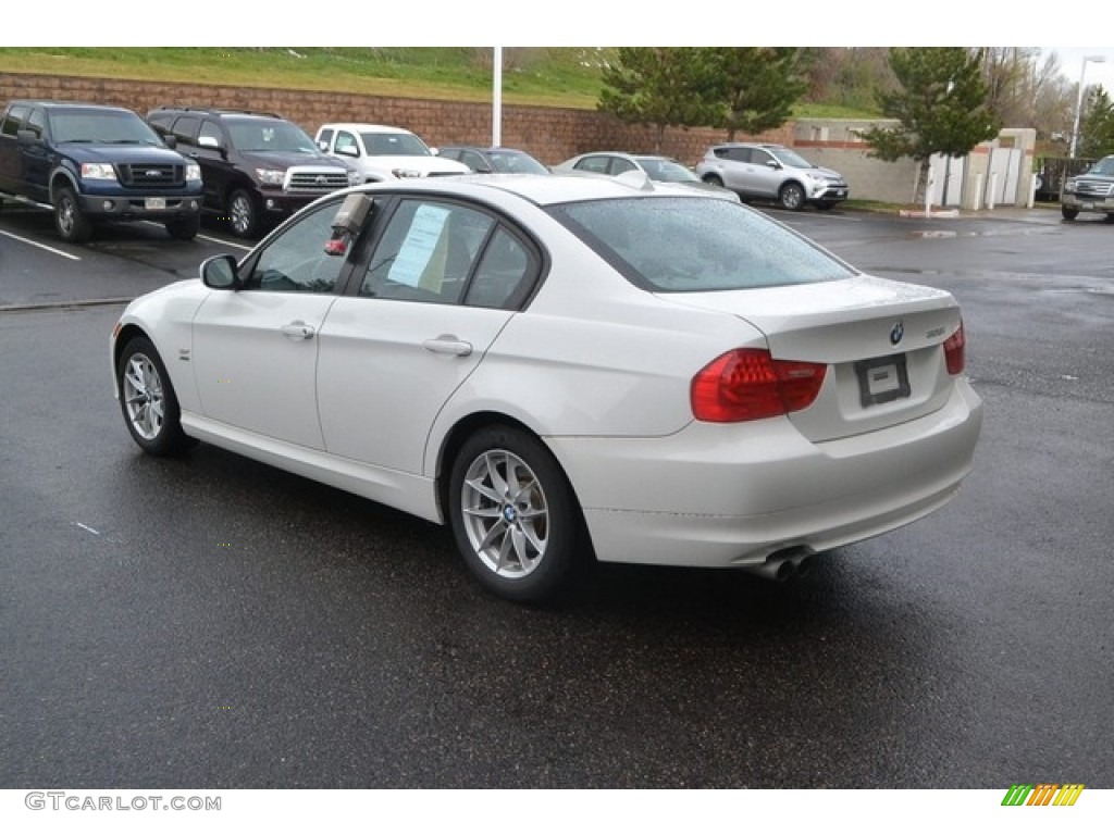 2010 3 Series 328i xDrive Sedan - Alpine White / Gray Dakota Leather photo #4