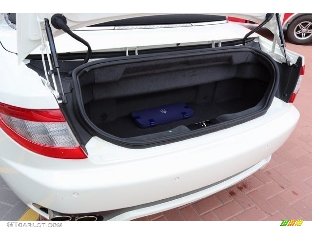 2012 Maserati GranTurismo Convertible GranCabrio Trunk Photo #112448598