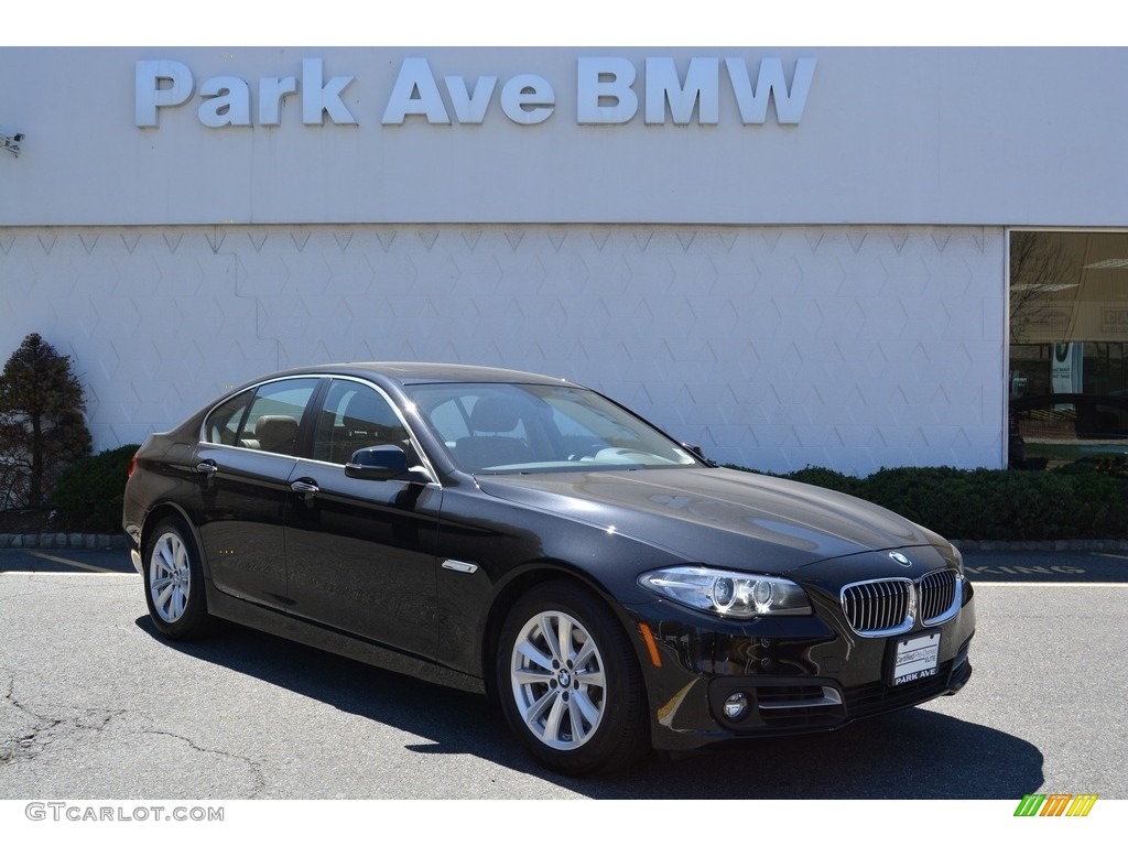 Black Sapphire Metallic BMW 5 Series