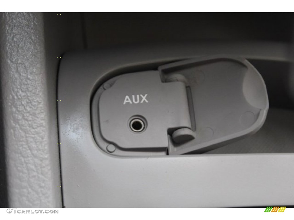 2008 Spectra EX Sedan - Silver / Gray photo #17