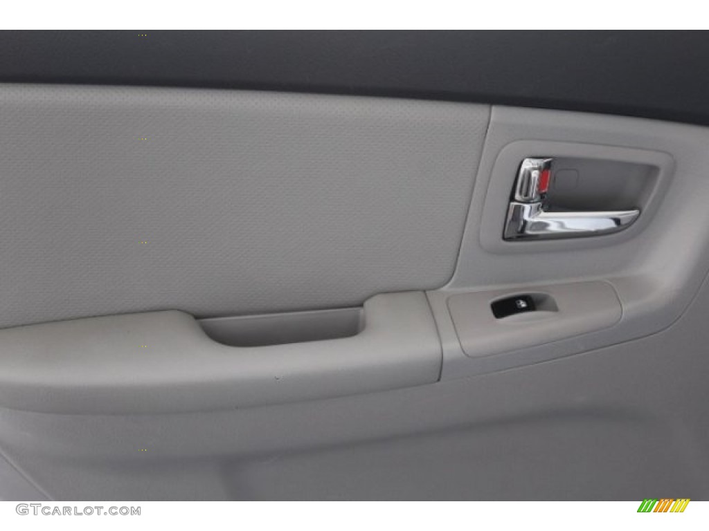 2008 Spectra EX Sedan - Silver / Gray photo #20