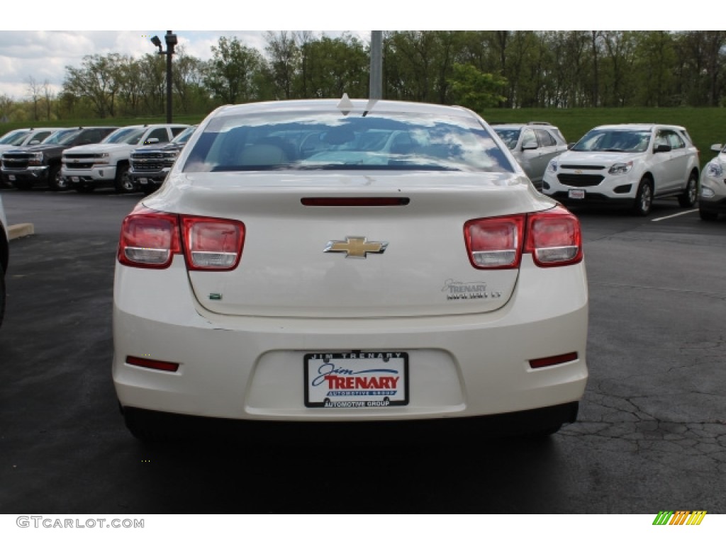 2014 Malibu LT - White Diamond Tricoat / Cocoa/Light Neutral photo #6