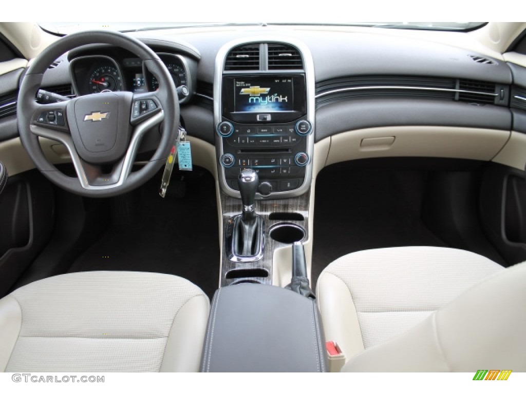 2014 Malibu LT - White Diamond Tricoat / Cocoa/Light Neutral photo #10