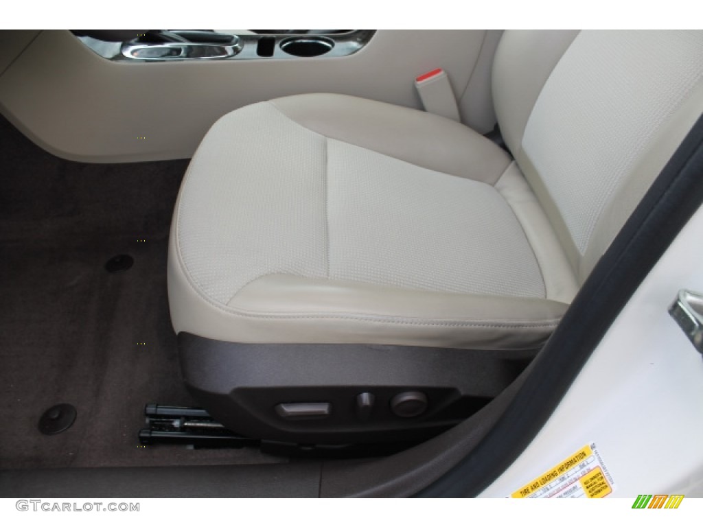 2014 Malibu LT - White Diamond Tricoat / Cocoa/Light Neutral photo #16