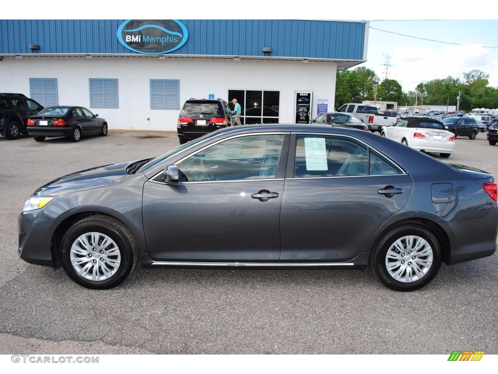 2013 Camry SE V6 - Cosmic Gray Metallic / Black/Ash photo #2