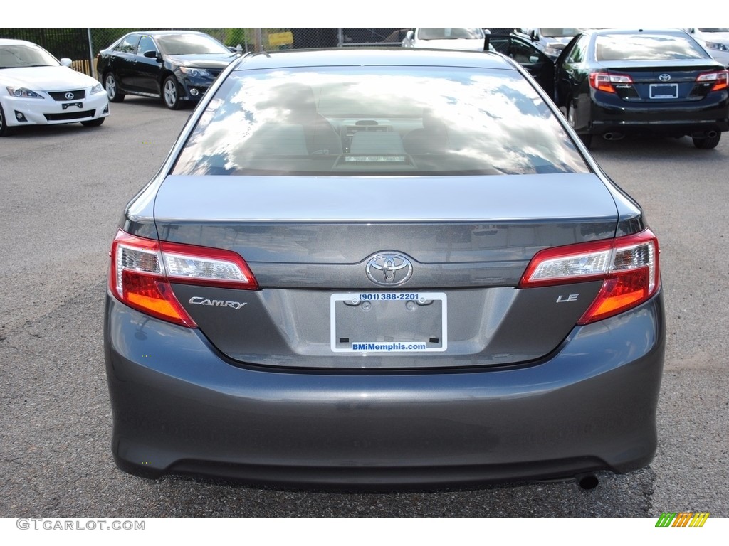 2013 Camry SE V6 - Cosmic Gray Metallic / Black/Ash photo #4