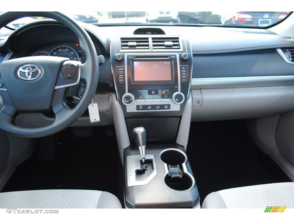 2013 Camry SE V6 - Cosmic Gray Metallic / Black/Ash photo #9