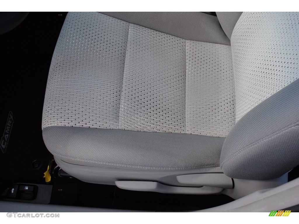 2013 Camry SE V6 - Cosmic Gray Metallic / Black/Ash photo #12