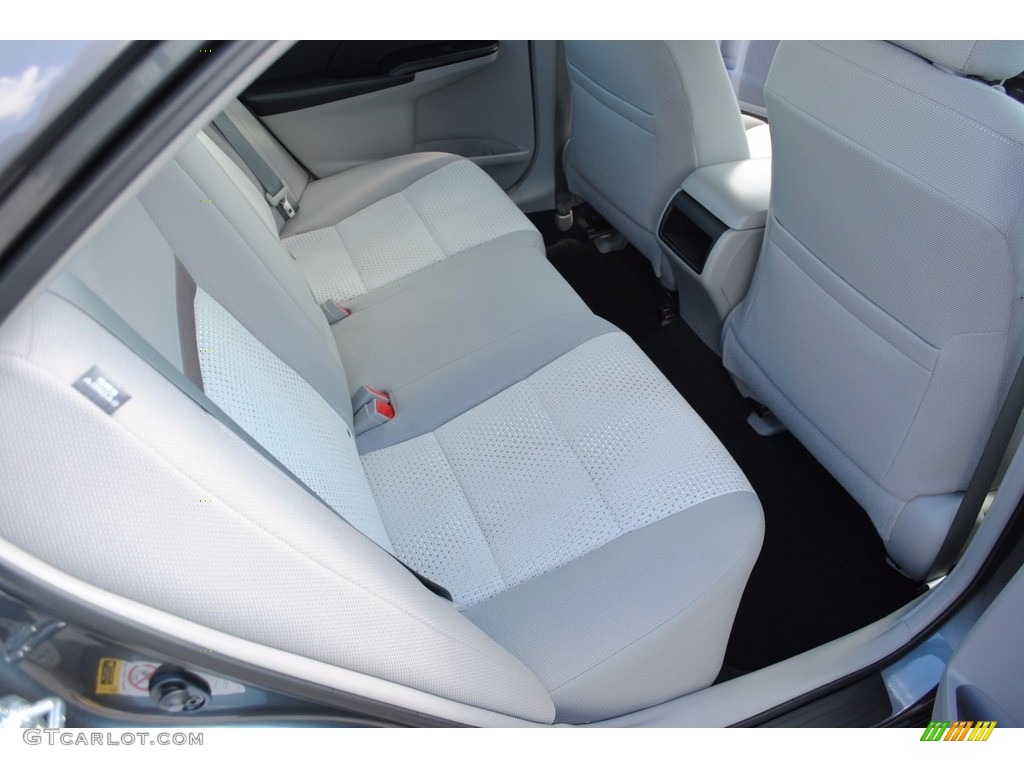 2013 Camry SE V6 - Cosmic Gray Metallic / Black/Ash photo #20