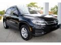 Deep Black Pearl - Tiguan S Photo No. 2