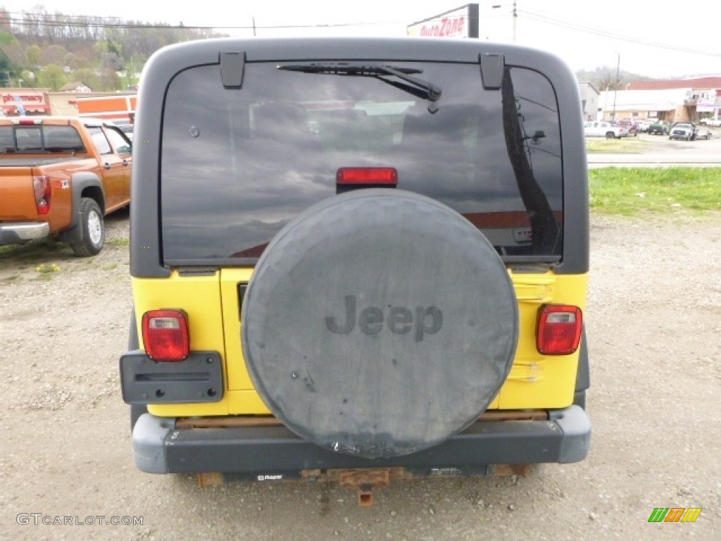 2004 Wrangler Rubicon 4x4 - Solar Yellow / Dark Slate Gray photo #5