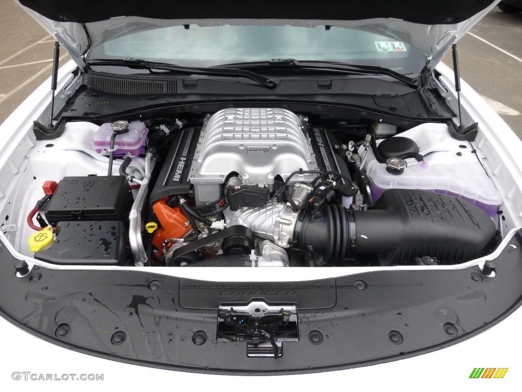 2016 Dodge Charger SRT Hellcat Engine Photos