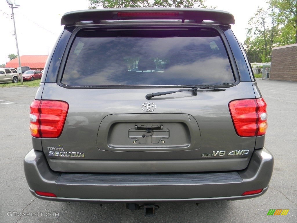 2004 Sequoia Limited 4x4 - Phantom Gray Pearl / Charcoal photo #9