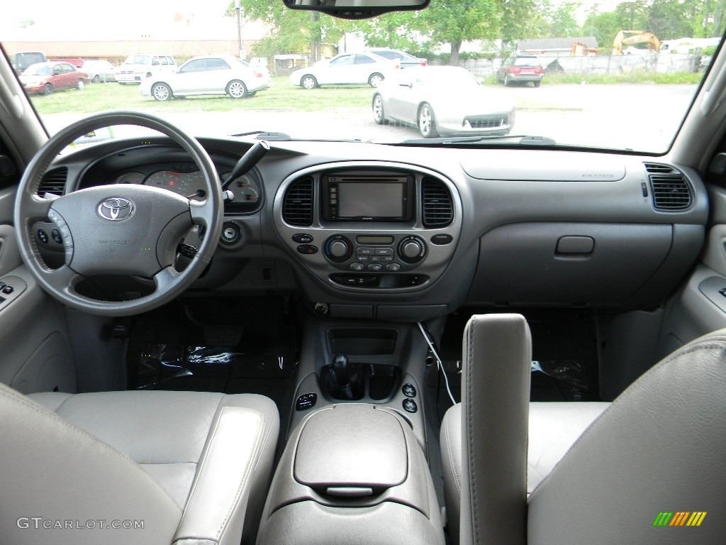 2004 Sequoia Limited 4x4 - Phantom Gray Pearl / Charcoal photo #13