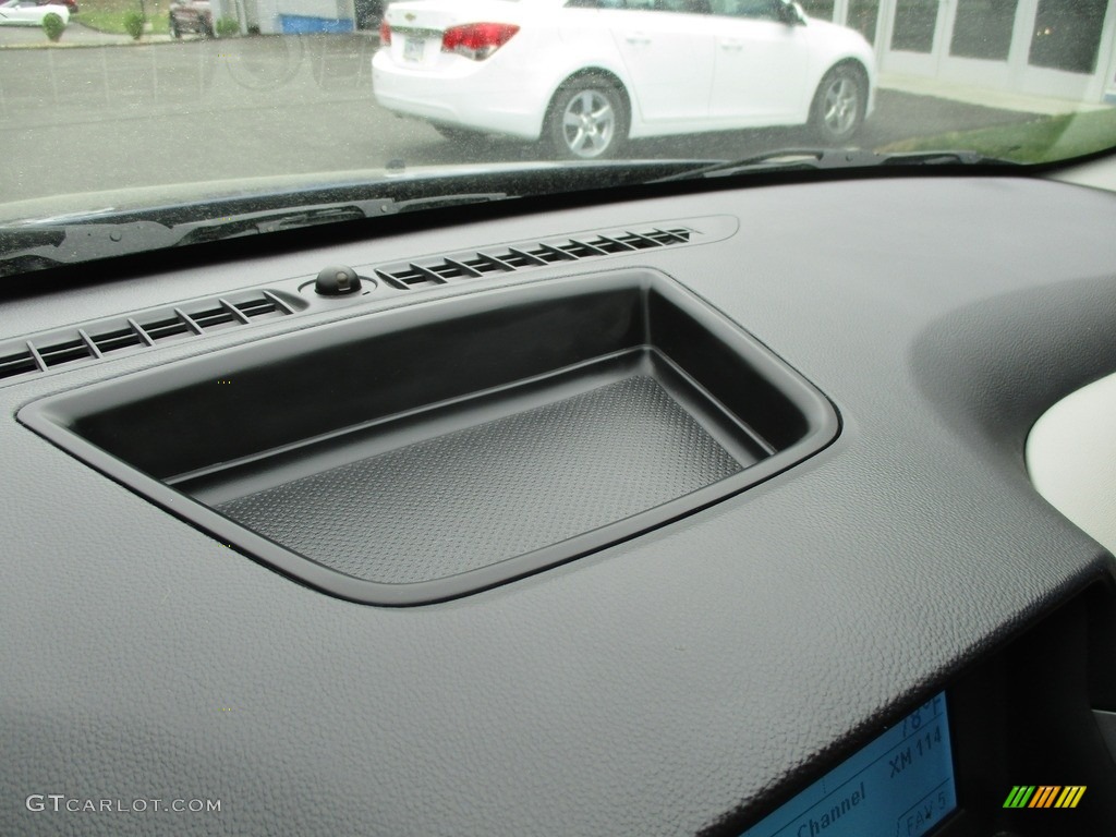 2013 Cruze LS - Atlantis Blue Metallic / Jet Black/Medium Titanium photo #29