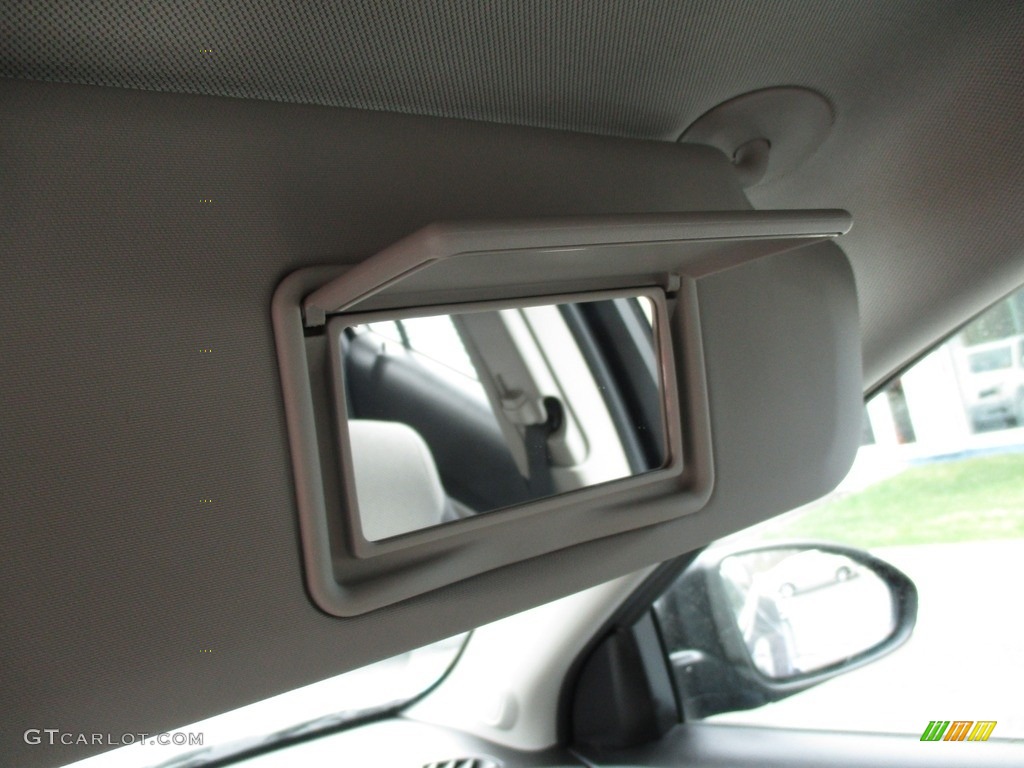 2013 Cruze LS - Atlantis Blue Metallic / Jet Black/Medium Titanium photo #31