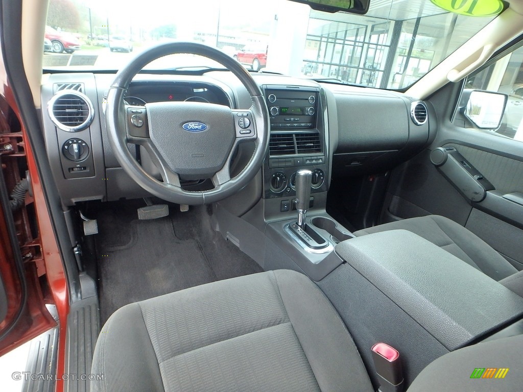 2010 Explorer XLT 4x4 - Dark Copper Metallic / Black photo #19