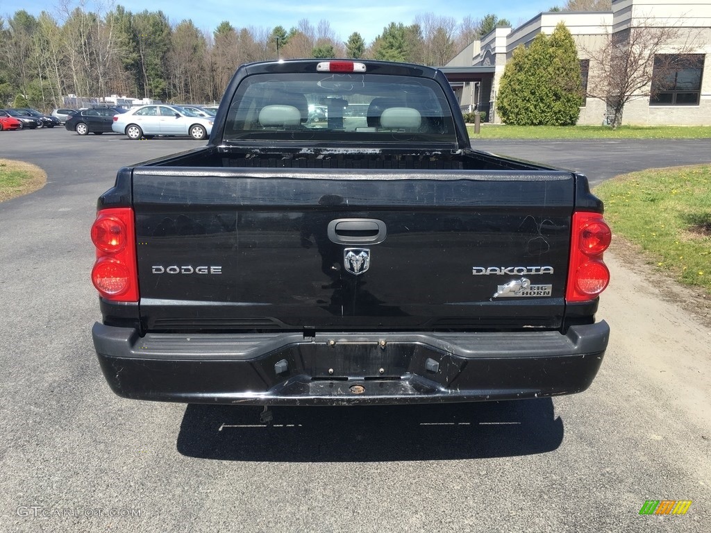 2011 Dakota Big Horn Crew Cab 4x4 - Brilliant Black Crystal Pearl / Dark Slate Gray/Medium Slate Gray photo #5