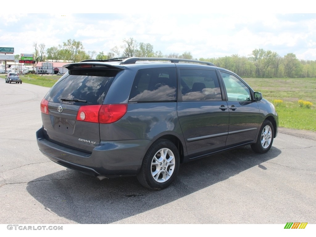 2006 Sienna XLE - Slate Metallic / Stone Gray photo #19