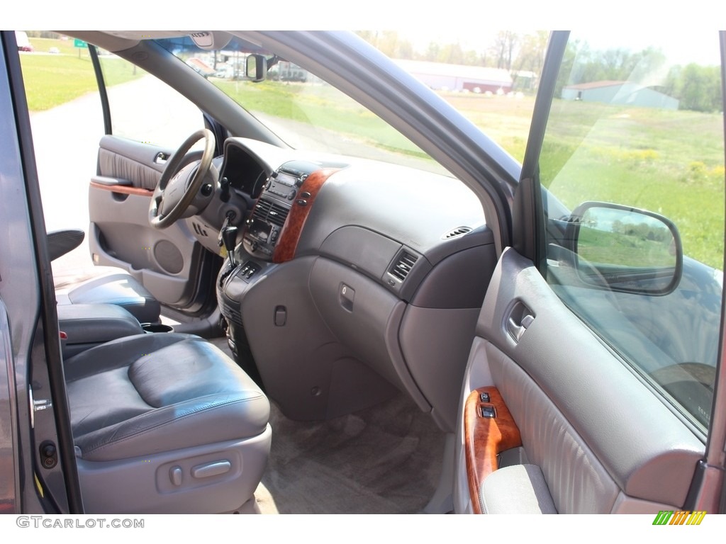 2006 Sienna XLE - Slate Metallic / Stone Gray photo #40