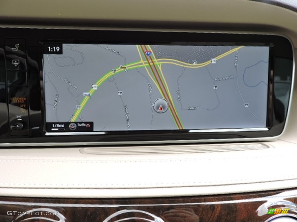 2016 Mercedes-Benz S 550 4Matic Sedan Navigation Photos