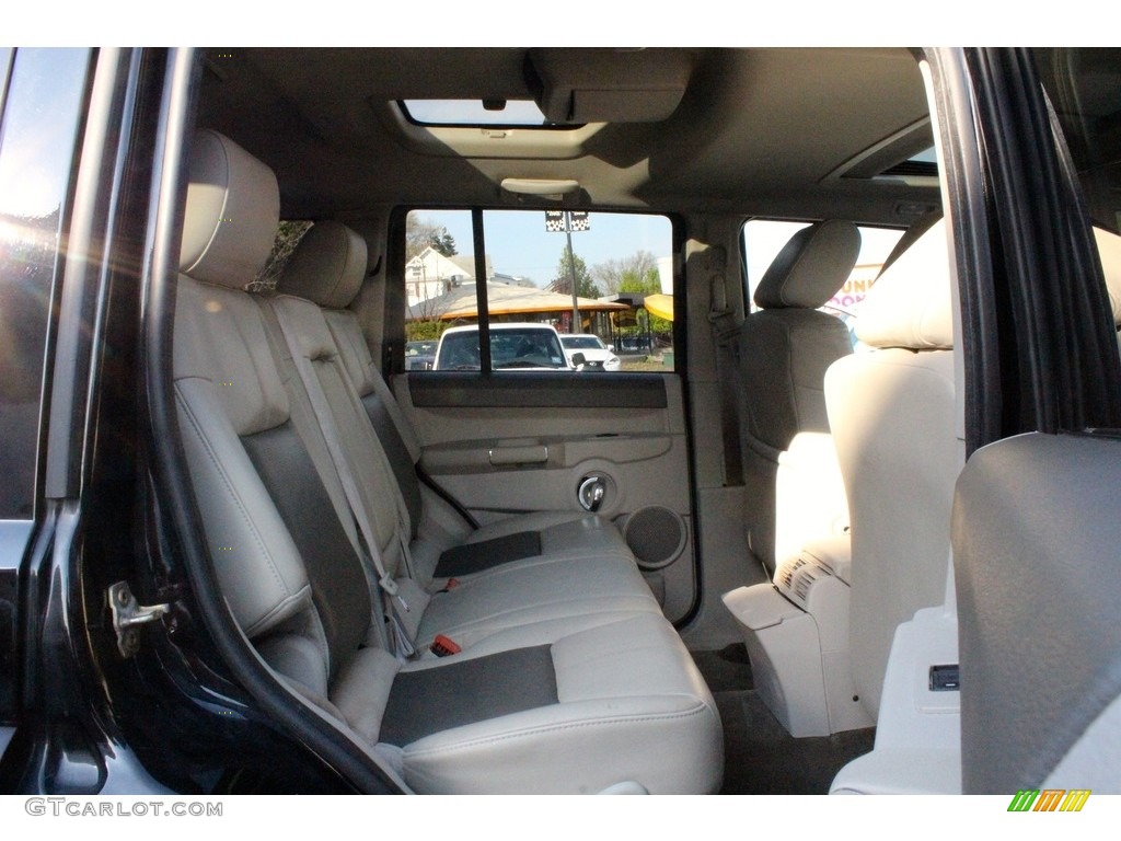 2006 Commander Limited 4x4 - Black / Dark Slate Gray/Light Graystone photo #31