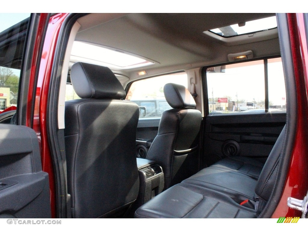 2008 Commander Sport 4x4 - Red Rock Crystal Pearl / Dark Slate Gray photo #25