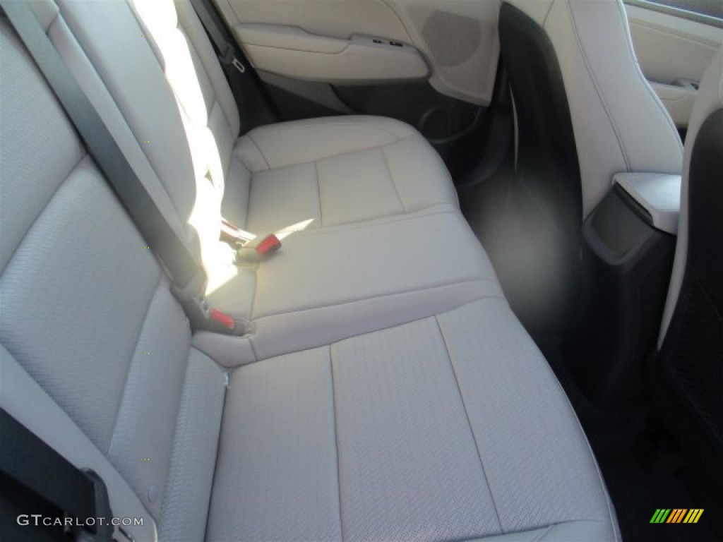 2017 Elantra Limited - Gray / Gray photo #10