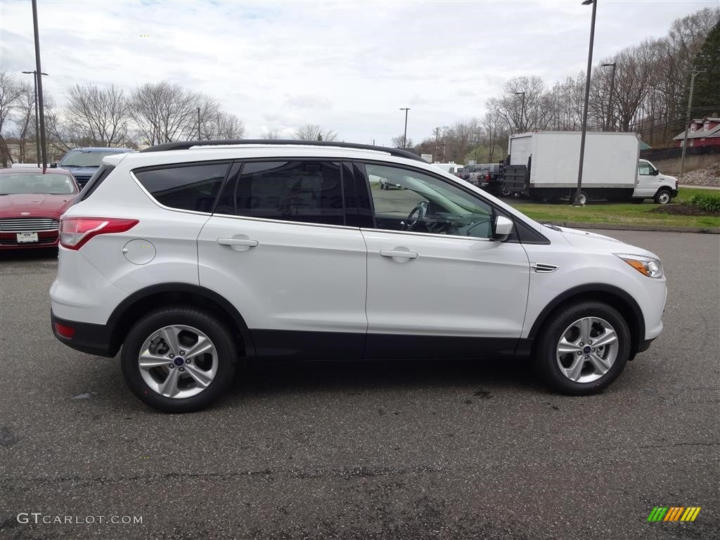 2016 Escape SE 4WD - Oxford White / Charcoal Black photo #8