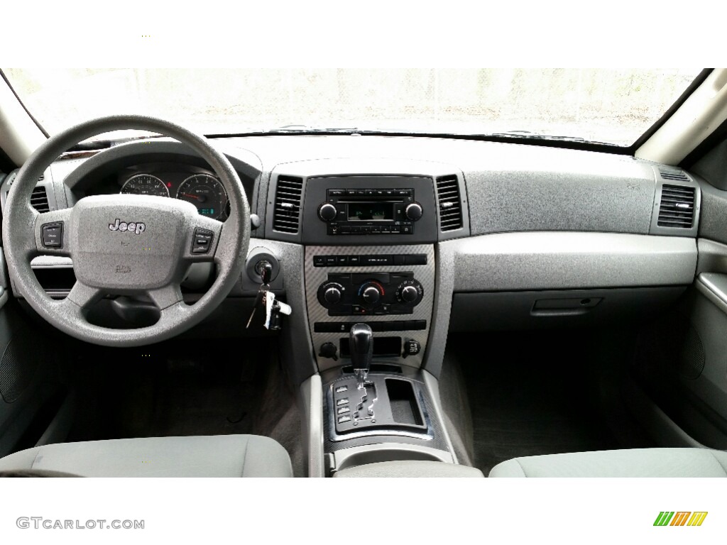 2007 Grand Cherokee Laredo 4x4 - Red Rock Crystal Pearl / Medium Slate Gray photo #15