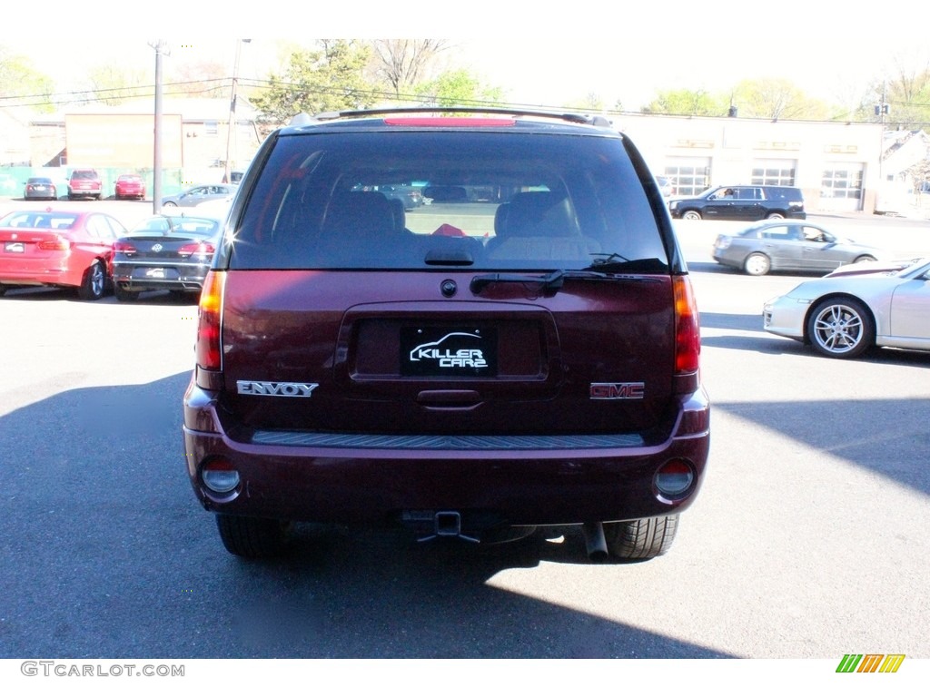 2002 Envoy SLT 4x4 - Magnetic Red Metallic / Dark Pewter photo #6