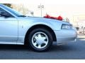2000 Silver Metallic Ford Mustang V6 Convertible  photo #14